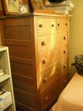 OAK DRESSER IN EXCELLENT CONDITION