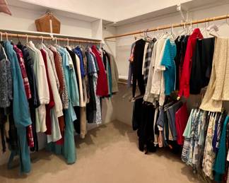 WOMEN’S CLOTHING
