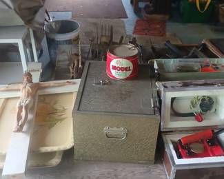 Sale Picture