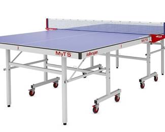 Professional ping pong table by Killerspin, model MyT5, excellent condition