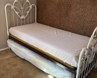 Wesley Allen twin trundle bed