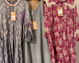 Magnolia Pearl new with tags / priced 50 % off retail