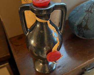 Vintage Holy Land Urn Vase 