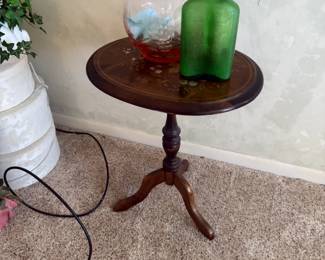 . . . accent table