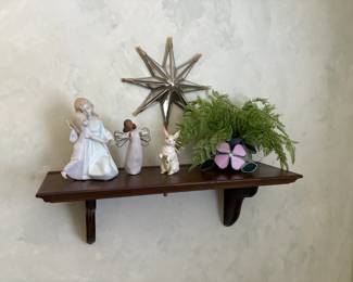 . . . Willow Tree and other accents