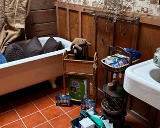 Toiletries 
