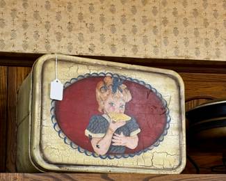 Tin bread box vintage 