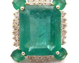 19.06 Carat Emerald & Natural Diamond Cluster Cocktail Ring in 14k Yellow Gold
