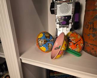 Tin Noise Makers