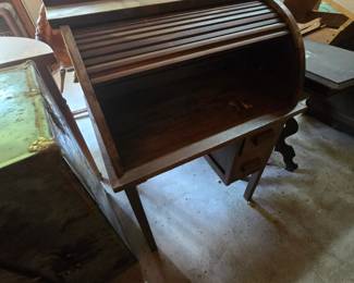 Small Roll Top Desk