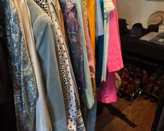 Vintage women’s clothing 