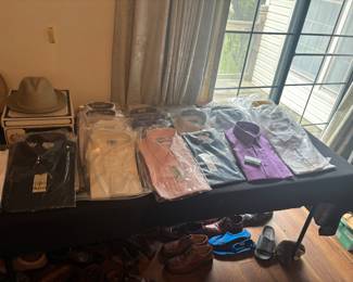 Brand new men’s dress shirts many brands 