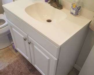 Bath vanity