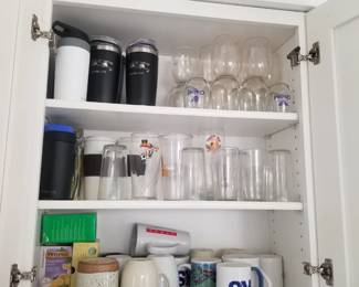 Glasses & mugs