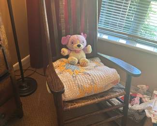 QUILT AND NICE ROCKER