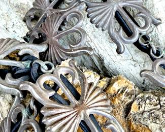 Vintage Sterling Silver Ssndcast Concho belt
Possibly Navajo 
Some  light damage both that could be easily silver soldered.