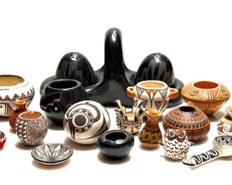 Miniature pottery and backware