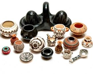 Pueblo Black ware salt and pepper with miniature pottery 