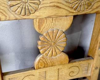 Detail of New Mexico Chair 