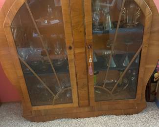 Auction Item: https://www.estatesales.net/CA/Yuba-City/95991/marketplace/76402