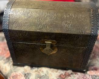 Wood treasure box