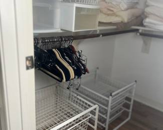 Closet storage shelves