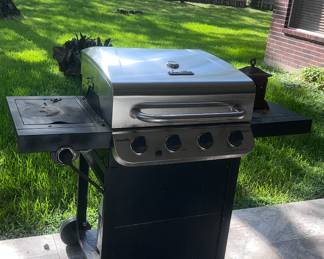Chargrill 4 burner propane gas grill