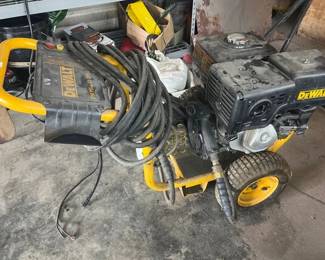 DEWALT PRESSURE WASHER