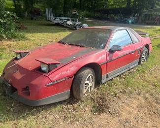 PONTIAC FIERO