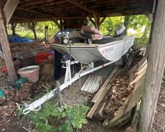 14 ALUMA CRAFT BOAT