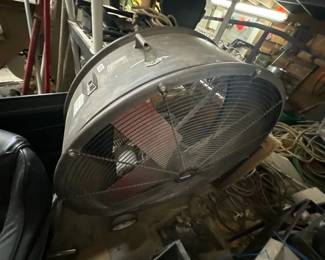 SHOP FAN