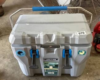 LIFETIME COOLER