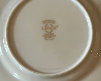 D34- $250. Lenox Hancock Presidential Collection 30 pc. Set - includes 6 large plates (10.5"), 1 soup bowl (9"), 1 bowl (6"), 2 medium plates (8.25"), 6 small plates (6.5"), 6 saucers (5.75"), 6 teacups, 2 coffee mugs.