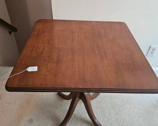 U20 - $95. Tilt Top Table. Measures 27" square x 27" tall. Sturdy and in very good condition!