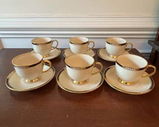 D34- $250. Lenox Hancock Presidential Collection 30 pc. Set - includes 6 large plates (10.5"), 1 soup bowl (9"), 1 bowl (6"), 2 medium plates (8.25"), 6 small plates (6.5"), 6 saucers (5.75"), 6 teacups, 2 coffee mugs.