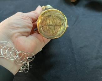 S22 - $20. Antique Eveready Flashlight.