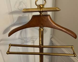 S39 - $250. Vintage Brass & Wood Butler Valet 1960s. Measures 18.5" wide x 52" tall. Excellent Condition!