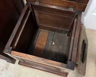 A5 - $50. Antique Victorian Box Commode. Measures 18" square x 18"tall. Excellent Condition!
