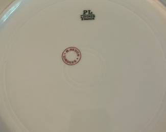 D9- $40. Limoges M. Redon set of 4 dinner plates. Measuring 10.25" round.