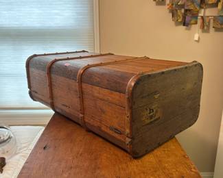 C29 - $475. United States Lines Wooden Trunk in EXCELLENT condition!