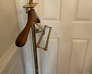 S39 - $250. Vintage Brass & Wood Butler Valet 1960s. Measures 18.5" wide x 52" tall. Excellent Condition!