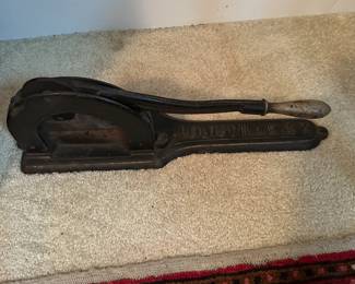 U65 - $60. Louisville KY Tobacco Cutter.