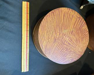 L19 - $95. Billie Henninger Signed Painted Shaker Box. Measures 8.5" wide x 4.5" tall.