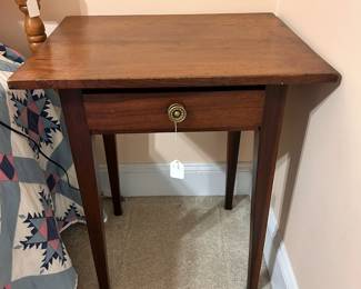 B18 - $75. Antique Wooden Side Table. Very good condition - sturdy and drawer slides! Measures 23.5" wide x 19" deep x 28" tall.