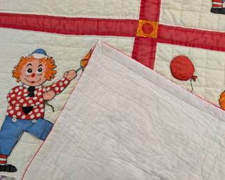 S10 - $35. Wall-hanging Raggedy Ann & Andy Quilt. Measures 40" x 55".