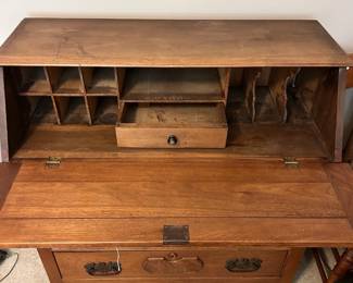 C7 - $150. Small Secretary. Measures 38.25" wide x 17" deep (27" deep when open) x 39" tall. Some old scratches on the right side.