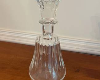 D11- $100. Baccarat Piccadilly Decanter. Measures 8.5" tall.