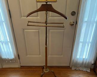 S39 - $250. Vintage Brass & Wood Butler Valet 1960s. Measures 18.5" wide x 52" tall. Excellent Condition!
