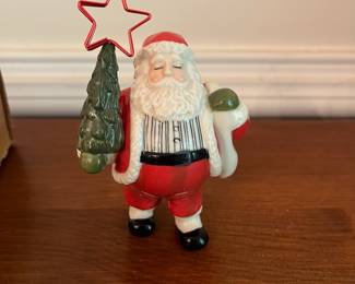 D14- $30. Set of 21 Santa Place Card Holders.