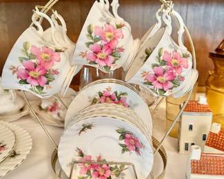 vintage Royal Albert prairie rose china